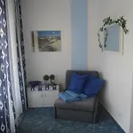 Antonia, 15110 Apartament Leer